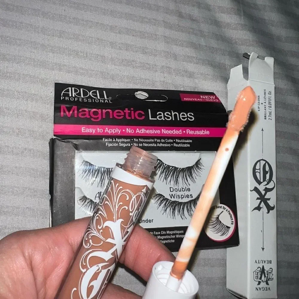 💖 5/$40 beauty bundle; KVD lip gloss and Ardell magnetic lashes